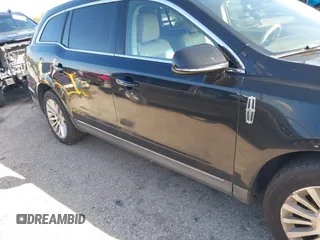 2010 Lincoln MKT with VIN 2LMHJ5AR9ABJ12211, listed as a IAAI auction lot 41766668 with 161,057 mi miles. Bid and sale history available at carsss.com. Image 6.