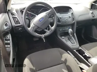 2017 Ford Focus SE z VIN 1FADP3F24HL291870, wystawiony jako Copart lot #60851275 z przebiegiem 83 334 mil mil oraz Szkoda całkowita • Salvage title. Historia ofert i sprzedaży dostępna na DreamBid. Obrazek 8.