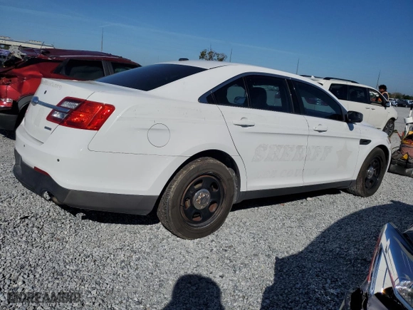 2014 Ford Sedan Police Interceptor with VIN 1FAHP2MK4EG118207, listed as a Copart auction lot 47470165 with 147,716 mi miles and Clean Title. Bid and sale history available at carsss.com. Image 3.