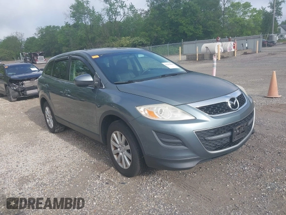 2010 Mazda CX-9 Grand Touring z VIN JM3TB3MA3A0220253, wystawiony jako IAAI lot #42251868 z przebiegiem 141 798 mil mil oraz . Historia ofert i sprzedaży dostępna na DreamBid. Obrazek 1.