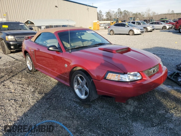 2004 Ford Mustang GT Deluxe z VIN 1FAFP45X84F202273, wystawiony jako Copart lot #49406785 z przebiegiem 92 424 mil mil oraz Szkody całkowita. Historia ofert i sprzedaży dostępna na DreamBid. Obrazek 4.