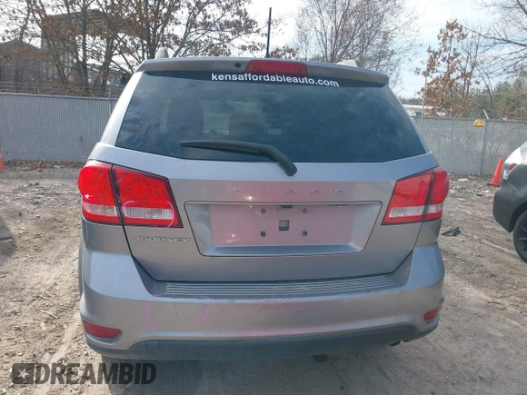 2019 Dodge Journey SE with VIN 3C4PDCBB0KT719211, listed as a IAAI auction lot 41823499 with 151,569 mi miles and . Bid and sale history available at DreamBid. Image 16.