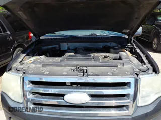 2007 Ford Expedition XLT z VIN 1FMFU155X7LA06840, wystawiony jako IAAI lot #42080826 z przebiegiem 292 950 mil mil oraz . Historia ofert i sprzedaży dostępna na DreamBid. Obrazek 10.