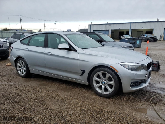 2015 BMW 3 Series Gran Turismo 328i xDrive with VIN WBA3X5C53FD561367, listed as a Copart auction lot 81523654 with 124,491 mi miles and Salvage Title. Bid and sale history available at carsss.com. Image 4.