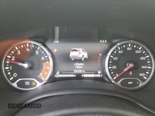 2019 Jeep Renegade Trailhawk z VIN ZACNJBC19KPK06415, wystawiony jako Copart lot #41493805 z przebiegiem 64 239 mil mil oraz Szkoda całkowita • Salvage title. Historia ofert i sprzedaży dostępna na DreamBid. Obrazek 9.