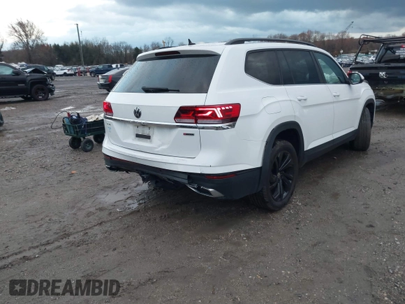 2022 Volkswagen Atlas SE z VIN 1V2KR2CA1NC555087, wystawiony jako IAAI lot #40921013 z przebiegiem 62 834 mil mil oraz . Historia ofert i sprzedaży dostępna na DreamBid. Obrazek 4.
