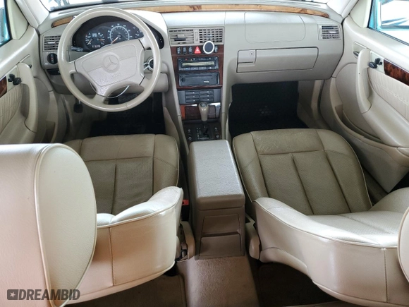 1998 Mercedes-Benz C-Class with VIN WDBHA29G2WA587752, listed as a Copart auction lot 49995535 with 222,264 mi miles and Salvage Title. Bid and sale history available at carsss.com. Image 8.