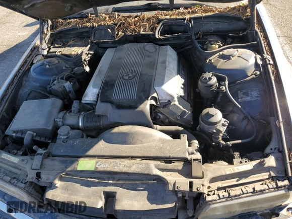 2001 BMW 7 Series 740i with VIN WBAGG83441DN88645, listed as a Copart auction lot 81618074 with Not provided miles and Clean title. Bid and sale history available at DreamBid. Image 11.