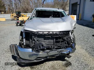 2018 Chevrolet Silverado 1500 LT with VIN 1GCRCREH0JZ158238, listed as a Copart auction lot 48698145 with Not Provided miles and Salvage Title. Bid and sale history available at DreamBid. Image 5.