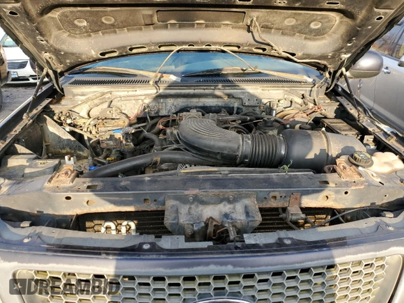 2000 Ford F-150 XL with VIN 1FTRX18L9YNB55880, listed as a Copart auction lot 85359514 with 0 mi miles and Clean Title. Bid and sale history available at carsss.com. Image 11.