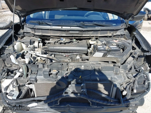 2017 Nissan Rogue SL with VIN 5N1AT2MT3HC878426, listed as a IAAI auction lot 41347573 with 186,126 mi miles. Bid and sale history available at carsss.com. Image 10.