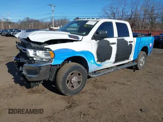2021 Ram 2500 Tradesman with VIN 3C6UR5CJ9MG680627, listed as a IAAI auction lot 41100512 with 39,626 mi miles. Bid and sale history available at carsss.com. Image 17.