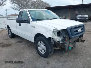 2008 Ford F-150 XL z VIN 1FTPF12V28KD27138, wystawiony jako IAAI lot #41106591 z przebiegiem 209 684 mil mil oraz . Historia ofert i sprzedaży dostępna na DreamBid. Obrazek 1.