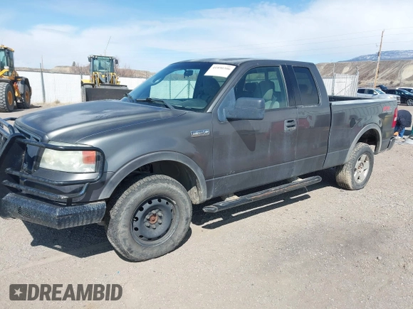 2004 Ford F-150 XLT with VIN 1FTPX14554NC14612, listed as a IAAI auction lot 41890306 with 208,248 mi miles. Bid and sale history available at carsss.com. Image 2.