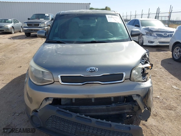 2014 Kia Soul with VIN KNDJN2A22E7062239, listed as a IAAI auction lot 41695701 with 142,893 mi miles. Bid and sale history available at carsss.com. Image 13.