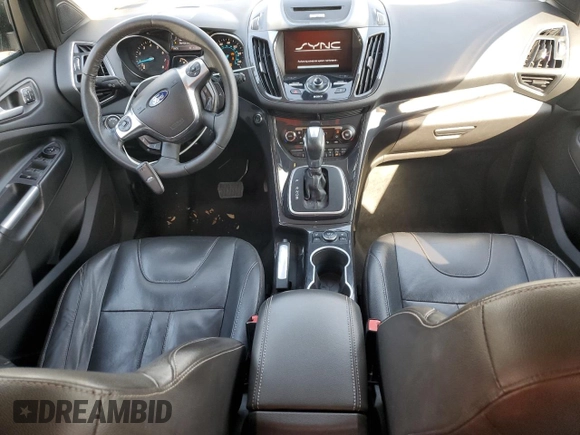 2013 Ford Escape Titanium z VIN 1FMCU0J95DUD15496, wystawiony jako Copart lot #45845915 z przebiegiem 157 078 mil mil oraz Szkody całkowita. Historia ofert i sprzedaży dostępna na DreamBid. Obrazek 8.