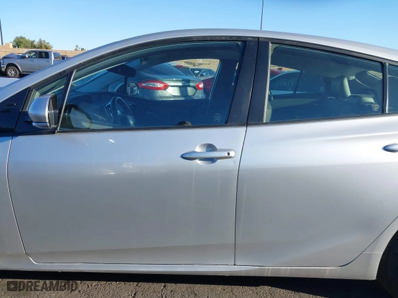 2019 Toyota Prius L Eco with VIN JTDKARFU0K3097075, listed as a IAAI auction lot 41751482 with 16,558 mi miles. Bid and sale history available at carsss.com. Image 15.