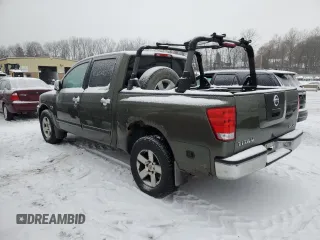 2004 Nissan Titan LE with VIN 1N6AA07B84N519070, listed as a Copart auction lot 44267185 with 325,656 mi miles and Clean Title. Bid and sale history available at carsss.com. Image 2.