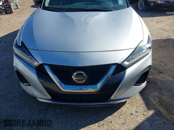 2019 Nissan Maxima SV with VIN 1N4AA6AV0KC371696, listed as a IAAI auction lot 41240863 with 143,348 mi miles and . Bid and sale history available at DreamBid. Image 13.