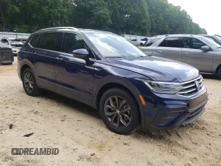 2023 Volkswagen Tiguan SE with VIN 3VV3B7AX9PM102224, listed as a Copart auction lot 57221585 with 21,202 mi miles and Salvage title. Bid and sale history available at DreamBid. Image 4.