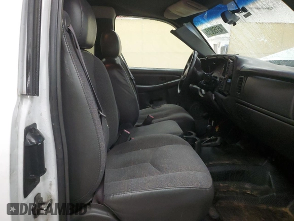 2005 Chevrolet Silverado 1500 with VIN 1GCEK19V55E207854, listed as a Copart auction lot 45152015 with 283,106 mi miles and Clean Title. Bid and sale history available at DreamBid. Image 7.