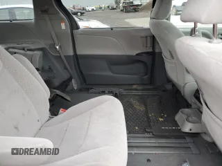 2019 Toyota Sienna LE Auto Access Seat with VIN 5TDKZ3DC1KS009648, listed as a Copart auction lot 88154995 with 68,417 mi miles and Salvage Title. Bid and sale history available at DreamBid. Image 10.