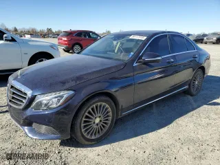 2015 Mercedes-Benz C-Class C 300 with VIN 55SWF4JB6FU061300, listed as a Copart auction lot 89117915 with 75,101 mi miles and Salvage Title. Bid and sale history available at carsss.com. Image 1.