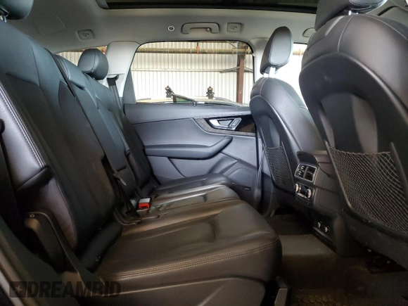 2019 Audi Q7 Prestige z VIN WA1VAAF76KD038075, wystawiony jako Copart lot #56553675 z przebiegiem 43 002 mil mil oraz Szkoda całkowita • Salvage title. Historia ofert i sprzedaży dostępna na DreamBid. Obrazek 11.