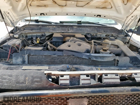 2011 Ford F-250 XL with VIN 1FT7X2B68BEC76102, listed as a Copart auction lot 60262675 with 283,615 mi miles and Salvage title. Bid and sale history available at DreamBid. Image 11.