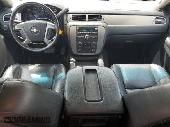 2013 Chevrolet Silverado 1500 LTZ with VIN 1GCRKTE72DZ414083, listed as a Copart auction lot 55218165 with 180,241 mi miles and Salvage Title. Bid and sale history available at DreamBid. Image 8.
