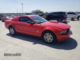 2008 Ford Mustang Deluxe with VIN 1ZVHT80N185145225, listed as a Copart auction lot 50381705 with 172,769 mi miles and Clean Title. Bid and sale history available at DreamBid. Image 4.