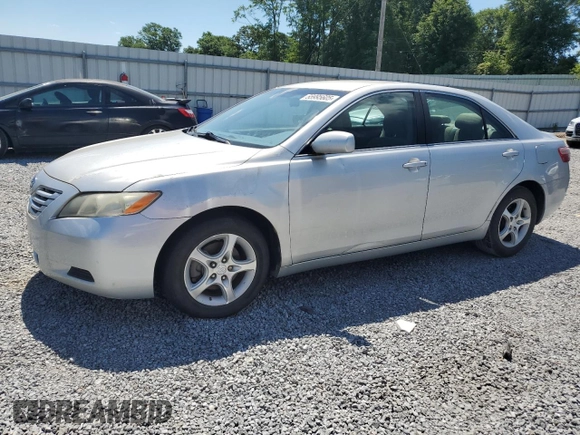 2008 Toyota Camry LE z VIN 4T1BE46KX8U755618, wystawiony jako Copart lot #55995605 z przebiegiem 190 901 mil mil oraz Czysty tytuł • Clean title. Historia ofert i sprzedaży dostępna na DreamBid. Obrazek 1.