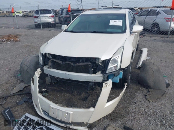 2013 Cadillac XTS with VIN 2G61N5S39D9145885, listed as a IAAI auction lot 42044388 with 181,645 mi miles and . Bid and sale history available at DreamBid. Image 6.
