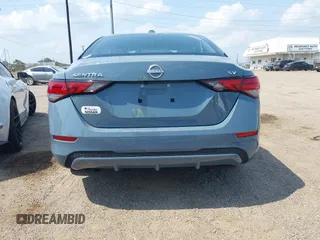 2024 Nissan Sentra SV z VIN 3N1AB8CV5RY272294, wystawiony jako IAAI lot #42353896 z przebiegiem 10 524 mil mil oraz . Historia ofert i sprzedaży dostępna na DreamBid. Obrazek 17.