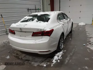 2016 Acura TLX with VIN 19UUB1F32GA015947, listed as a IAAI auction lot 41495180 with 101,789 mi miles. Bid and sale history available at carsss.com. Image 4.