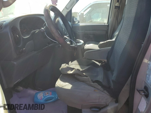 2004 Ford Econoline Passenger XL with VIN 1FMRE11L94HA90906, listed as a Copart auction lot 82408104 with Not provided miles and Non repairable. Bid and sale history available at DreamBid. Image 7.