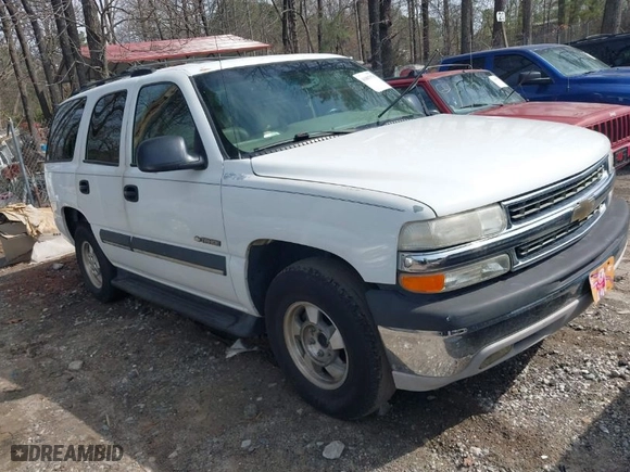 2003 Chevrolet Tahoe LT with VIN 1GNEC13Z33J145665, listed as a IAAI auction lot 41807970 with 307,997 mi miles. Bid and sale history available at carsss.com. Image 1.