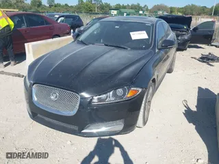 2013 Jaguar XF I4 RWD with VIN SAJWA0ES6DPS81365, listed as a IAAI auction lot 41731614 with 118,060 mi miles. Bid and sale history available at carsss.com. Image 2.