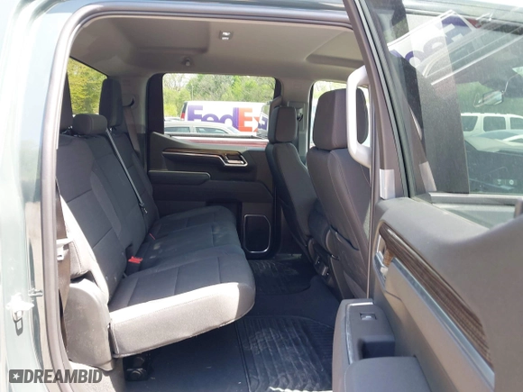 2025 Chevrolet Silverado 1500 LT with VIN 1GCUKDED2SZ161690, listed as a IAAI auction lot 42067327 with 9,920 mi miles. Bid and sale history available at carsss.com. Image 8.