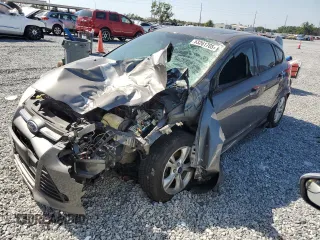 2014 Ford Focus SE with VIN 1FADP3K24EL360011, listed as a Copart auction lot 53261705 with 0 mi miles and Non Repairable. Bid and sale history available at carsss.com. Image 1.