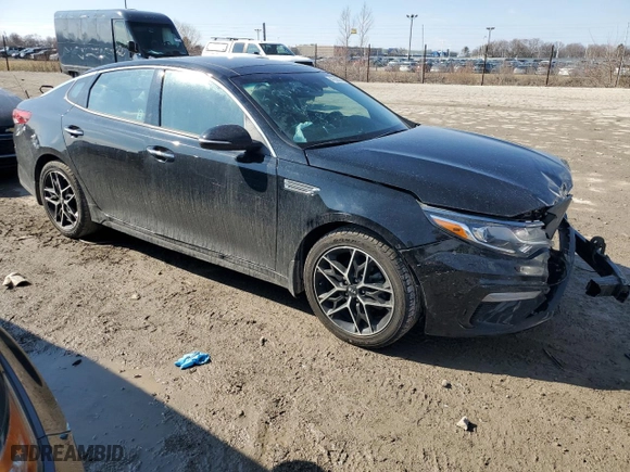 2020 Kia Optima SE with VIN 5XXGT4L30LG450172, listed as a Copart auction lot 47206305 with 60,540 mi miles and Salvage Title. Bid and sale history available at carsss.com. Image 4.
