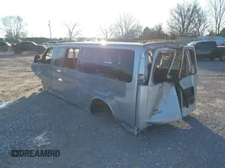 2018 Chevrolet Express Passenger LT с VIN 1GAZGPFG1J1335403, выставлен на аукционе IAAI как лот 41644967 с пробегом Не указан миль и . История ставок и продаж доступна на DreamBid. Изображение 3.