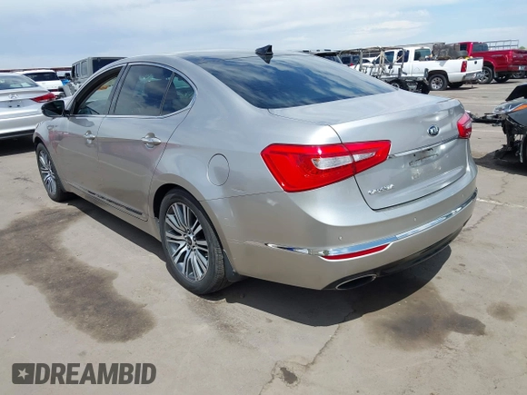 2015 Kia Cadenza Premium z VIN KNALN4D75F5174264, wystawiony jako IAAI lot #42004287 z przebiegiem 100 385 mil mil oraz . Historia ofert i sprzedaży dostępna na DreamBid. Obrazek 3.