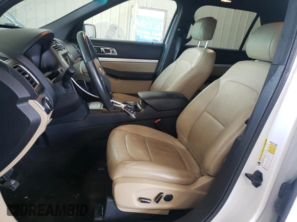 2017 Ford Explorer XLT with VIN 1FM5K8D81HGB68095, listed as a Copart auction lot 53816325 with 118,617 mi miles and Salvage Title. Bid and sale history available at DreamBid. Image 7.