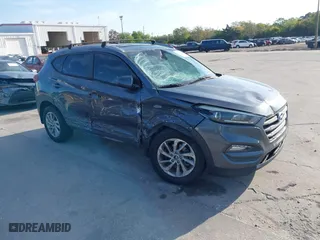 2016 Hyundai Tucson SE with VIN KM8J33A44GU209299, listed as a IAAI auction lot 41793611 with 42,417 mi miles. Bid and sale history available at carsss.com. Image 1.