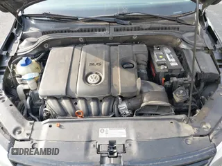 2012 Volkswagen Jetta SE with VIN 3VWDP7AJ8CM330366, listed as a IAAI auction lot 41450611 with 256,079 mi miles and . Bid and sale history available at DreamBid. Image 10.