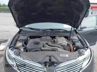 2016 Lincoln MKZ Hybrid with VIN 3LN6L2LU2GR629535, listed as a IAAI auction lot 42770047 with 191,583 mi miles and . Bid and sale history available at DreamBid. Image 10.