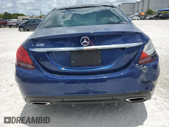 2020 Mercedes-Benz C 300 with VIN 55SWF8DB2LU324185, listed as a Copart auction lot 62493305 with 33,259 mi miles and Clean title. Bid and sale history available at DreamBid. Image 6.