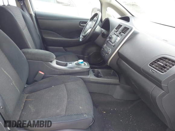2014 Nissan LEAF SV z VIN 1N4AZ0CP9EC331545, wystawiony jako IAAI lot #41943715 z przebiegiem Nie podano mil oraz . Historia ofert i sprzedaży dostępna na DreamBid. Obrazek 5.