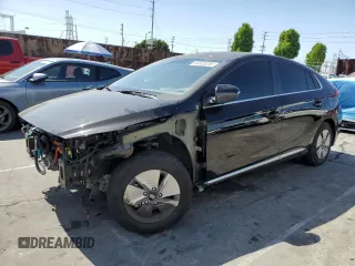 2020 Hyundai Ioniq SE z VIN KMHC75LC0LU232618, wystawiony jako Copart lot #56603285 z przebiegiem 61 020 mil mil oraz Szkoda całkowita • Salvage title. Historia ofert i sprzedaży dostępna na DreamBid. Obrazek 1.
